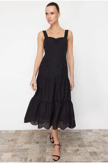 Black Waist Opening Lined Brode Woven Dress