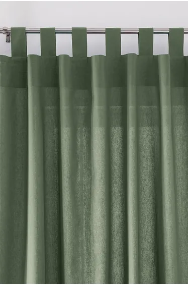 ستارة لا ريدوت انتيريورز باللون الأخضر