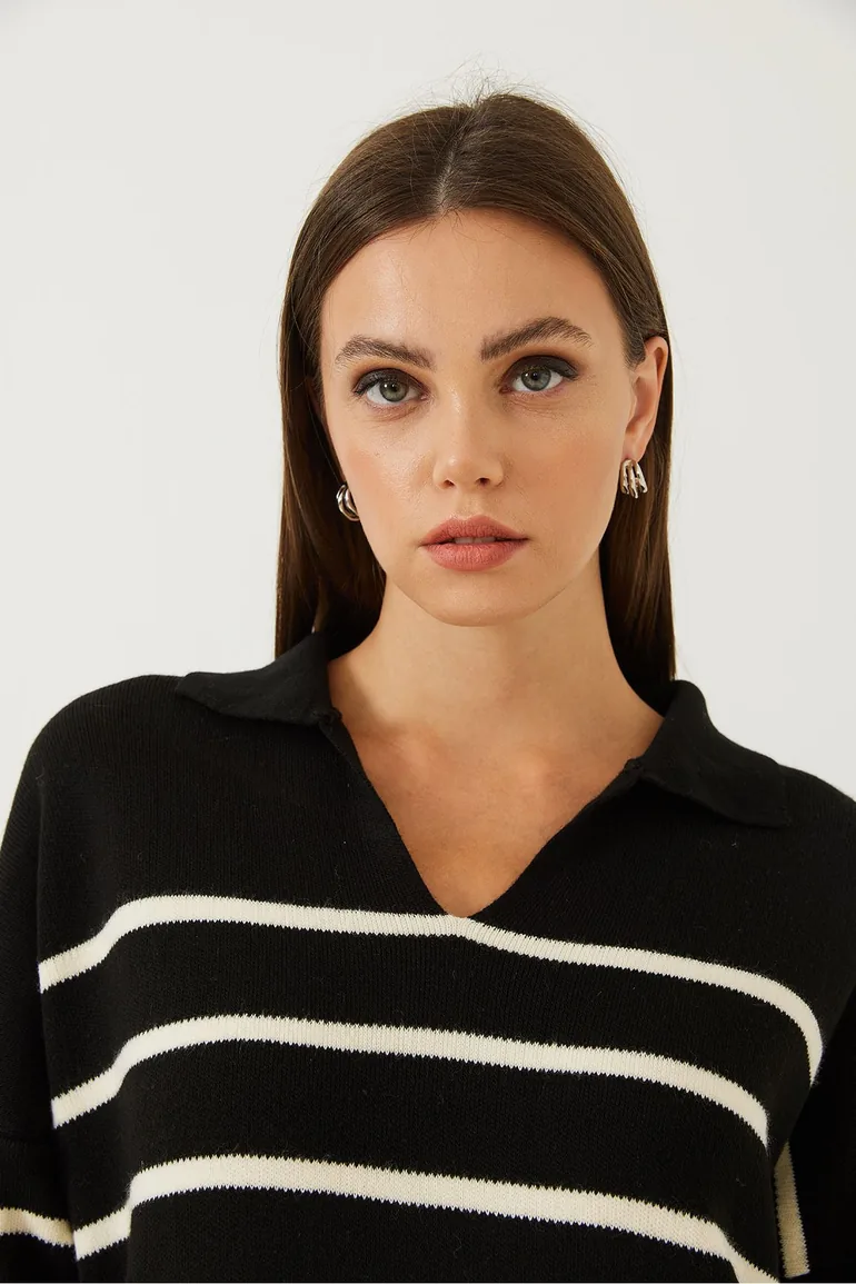 Women's V-Neck Striped Knitwear Dress with Side Slits - 7