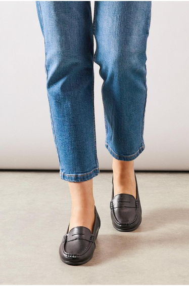 Good For The Sole: Wide Fit Niamh Leather Comfort Loafers