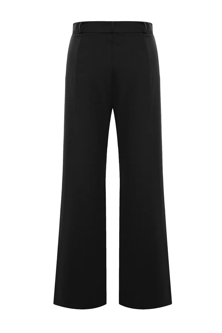 Plus Size Pants - Black - Wide leg - 6