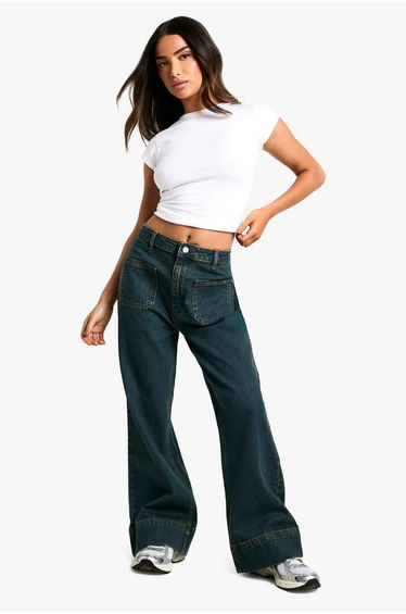 Petite Pocket Detail Flare Leg Jean, - vintage blue