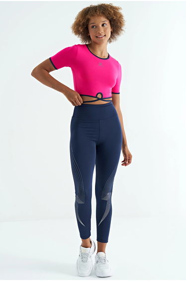 TOMMY Elastic Crop T-Shirt with Crew Neck
