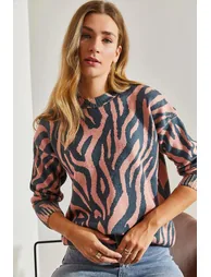 LUCCI Pattern Knit Sweater with Crew Neck - 2