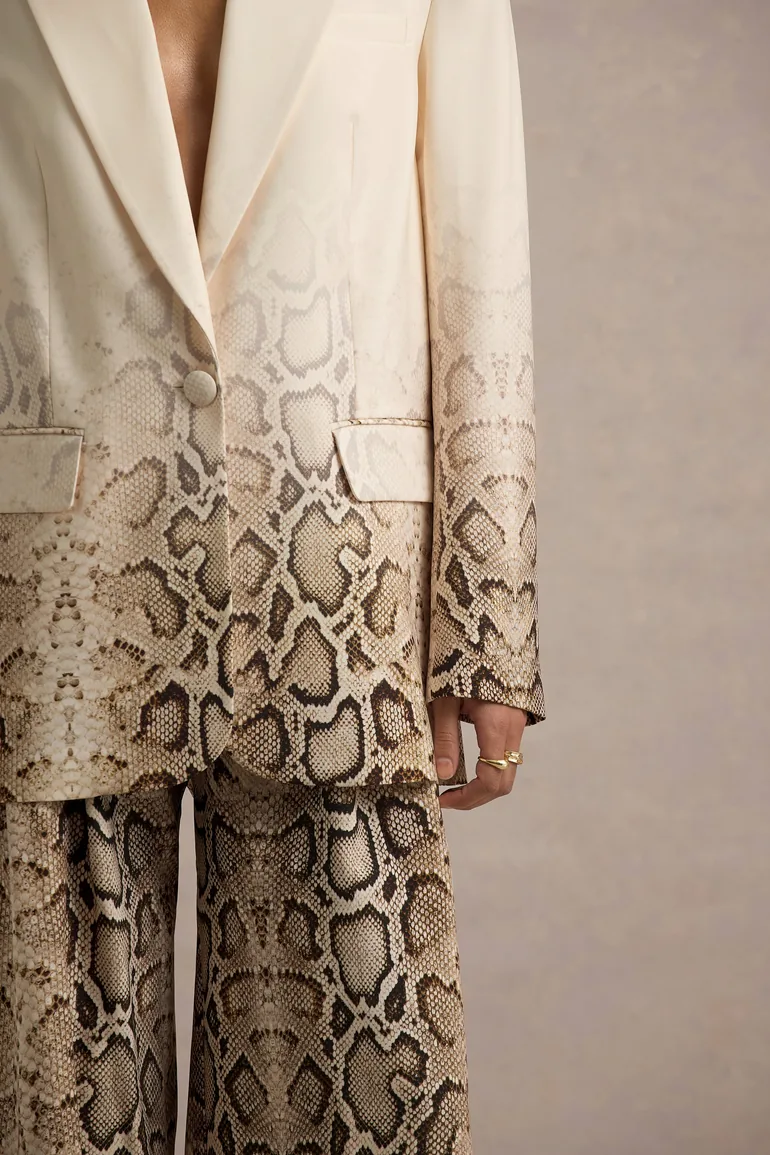Hurley | Snake Print Ombre Longline Blazer - 5