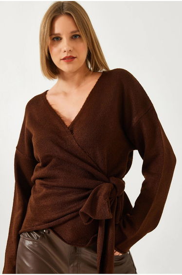 LUCCI V-Neck Knit Sweater with Pompom