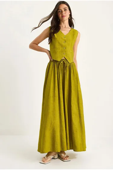 LUCCI V-Neck Vest and Maxi Skirt Two-Piece Coord Set