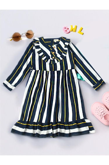 Striped Round Neck Long Sleeves Dress