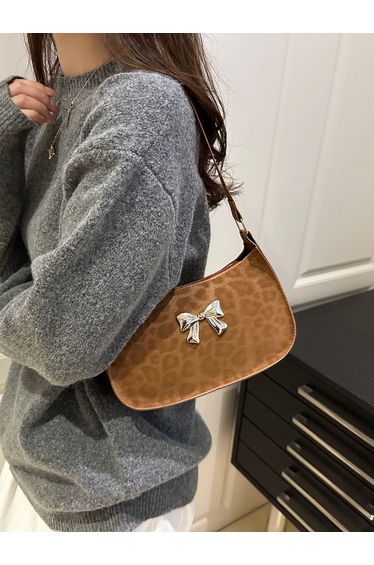 Leopard Print Bow Detail Shoulder Bag