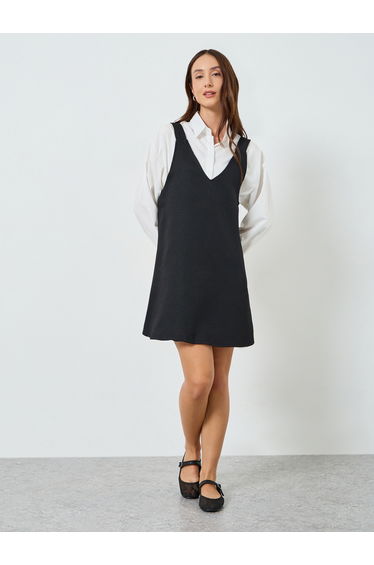 Women Black Sleeveless A-Line Mini Dress