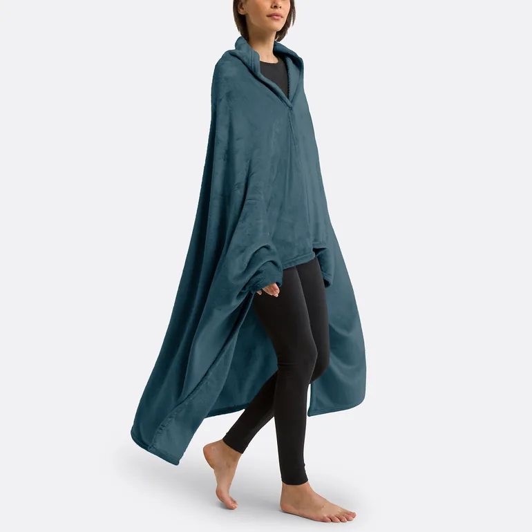 Javi Fleece Throw with Sleeves in Recycled Polyester - 1