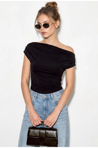 LUCCI Sleeveless Cowl Neck Slim Fit Blouse