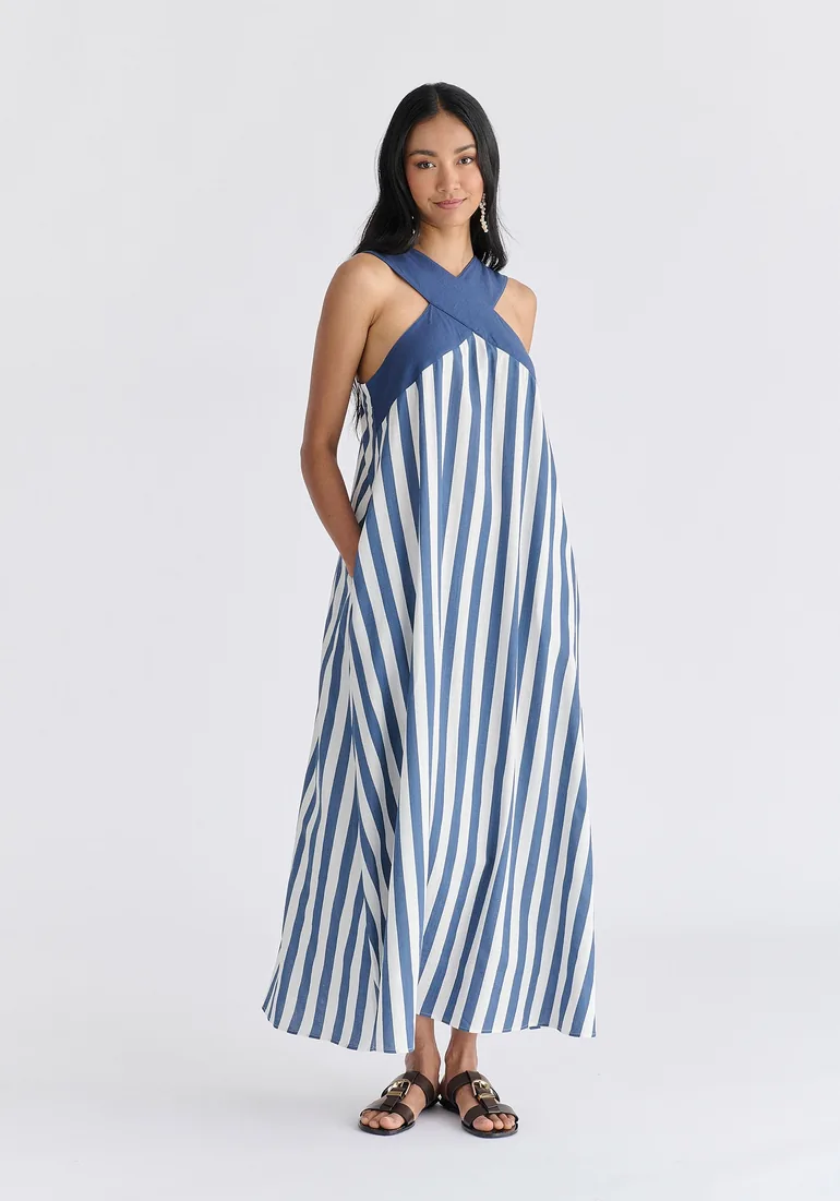 Cross Strap Halterneck Maxi Dress