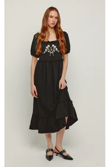 Embroidered Puff Sleeve Midi Dress