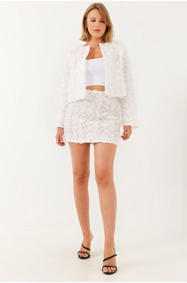 LUCCI Lace Textured Mini Skirt with Flower Pattern
