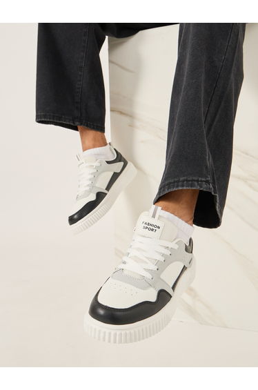 Color Black Platform Sole Lace Up Sneakers