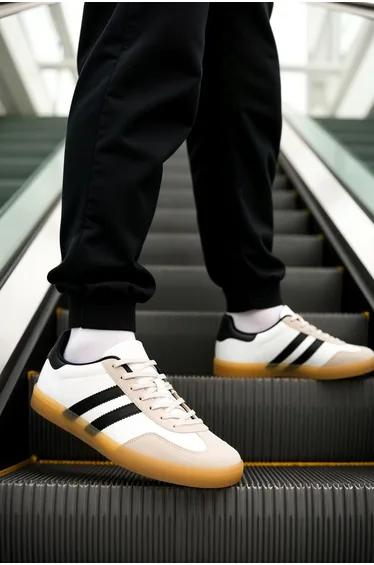 DS ChaCha S. White Black Unisex Sneaker