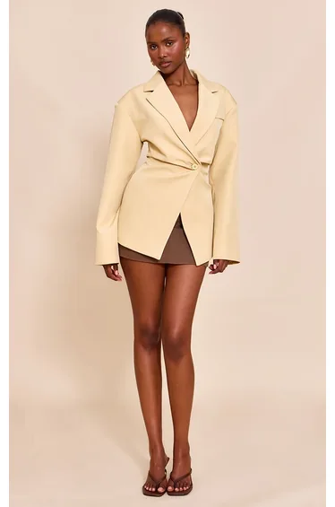 بليزر - أصفر كريمي