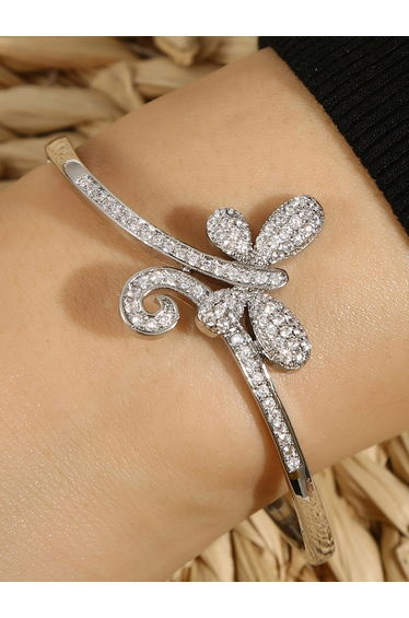 Embellished Lucky Clover Clover Bangle