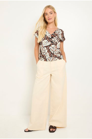 Petite Tropical Jersey Print Bubble Hem V Neck Top