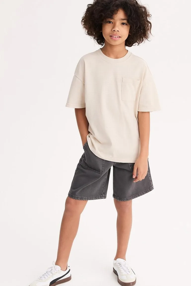 Short Sleeve Crew Neck T-Shirt with Chest Pocket