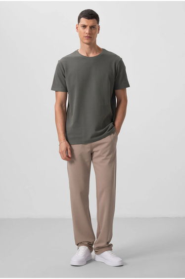 TOMMY Men's Regular Fit Crew Neck T-Shirt