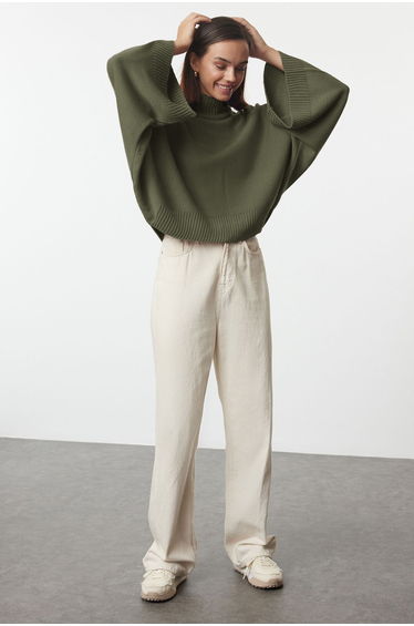 Green Wide Pattern Bat Sleeve Knitwear Sweater