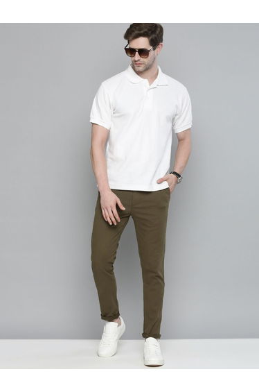 Men Slim Fit Solid Chinos