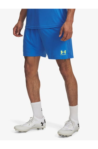 Men Challenger Training Shorts
