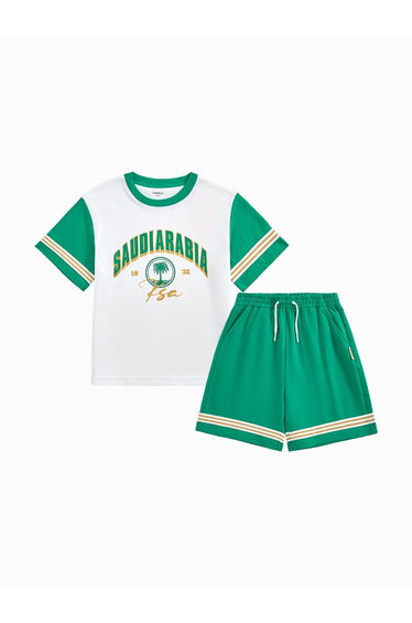 Unisex Two-Piece Set - Contrast Sleeve T-Shirt And Shorts