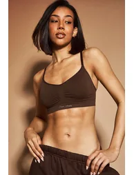 DSGN Studio Seamless Ruched Front Bralette - dark chocolate