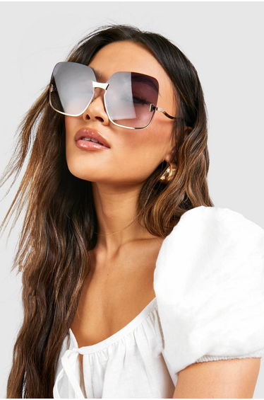 Oversized Metal Trim Sunglasses - gold