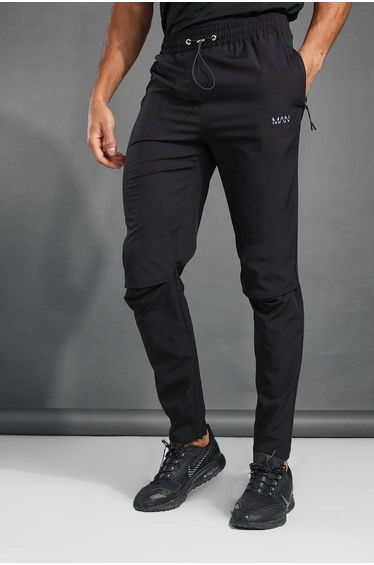 Man Active Gym Tapered Fit Jogger - black