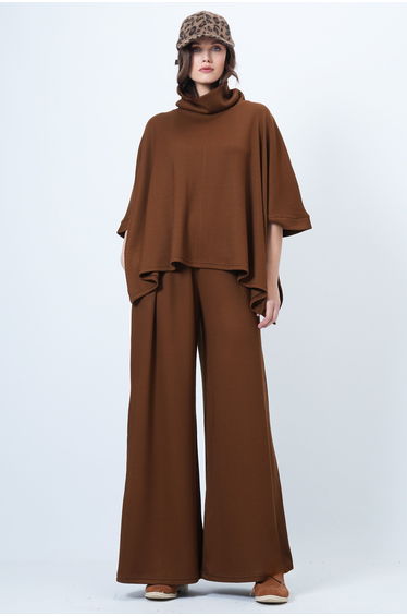 Women's Brown Turtleneck Cape and Double Pocket Pants Set