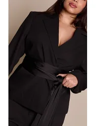 Plus Black Woven Oversized Satin Belted Blazer - 3