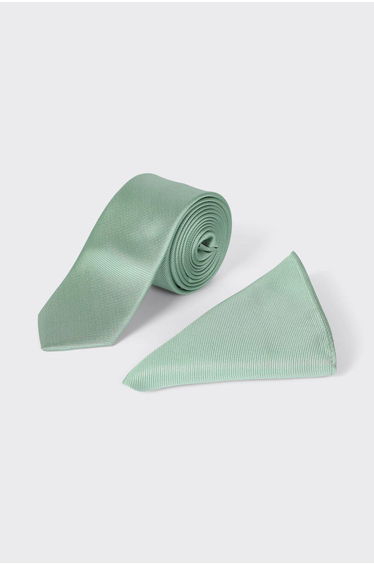 Sage Tie And Pocket Square Set