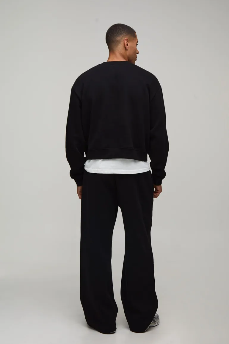Oversized Shrunken Sweatshirt and Wide Leg Jogger - black - 2