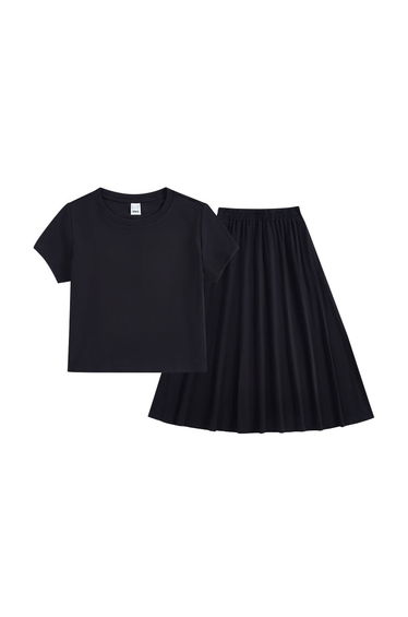 Women's Two-Piece Suit Set - Short Sleeve T-Shirt & Flowy Skirt