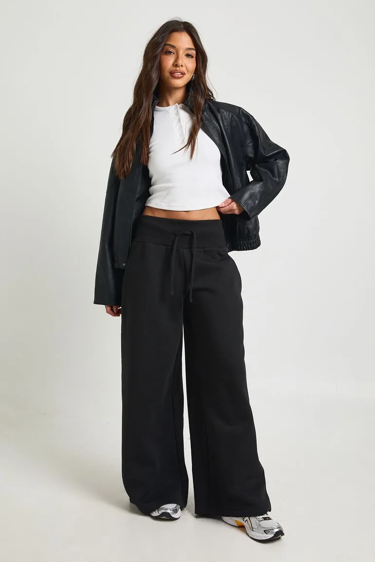 Deep Ribbed Waistband Wide Leg Jogger - black - 2