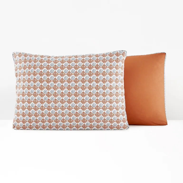 Pessoa Cotton Pillowcase - 2