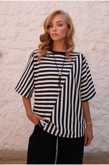 Women's Black-White Crew Neck Stripe Patterned Bat Sleeve Sweatshirt