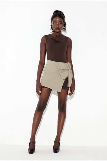 Wangi Sleeveless Bow Mini Dress
