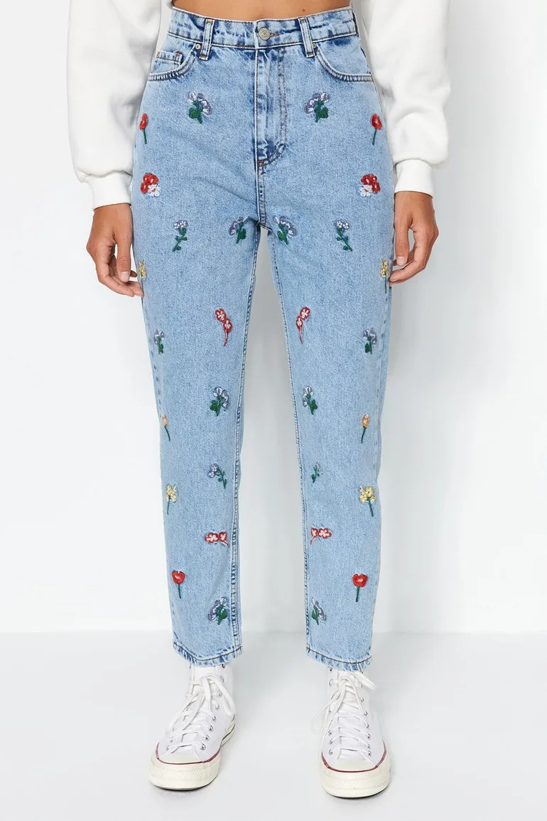 Jeans - Blue - Mom - 3