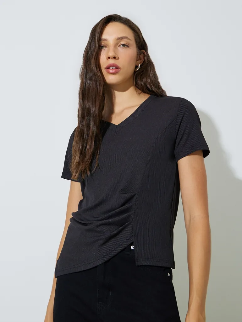 Black Plain V Neck Asymmetric Hem T-Shirt - 2