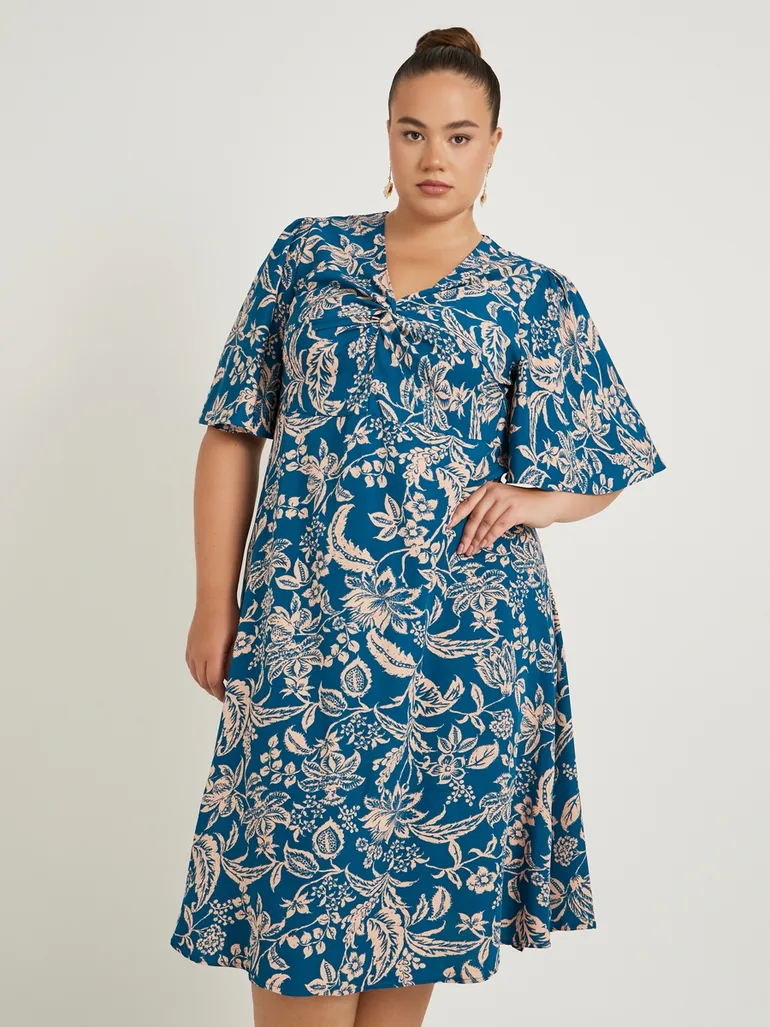 Plus Size V-Neck Short Sleeve A-Line Midi Dress - 2