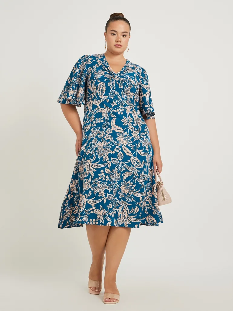 Plus Size V-Neck Short Sleeve A-Line Midi Dress