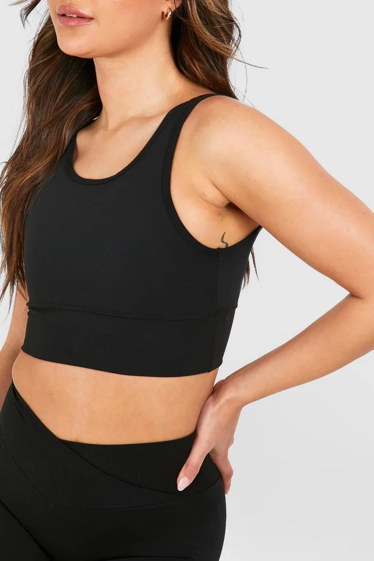 Premium Sculpt Padded Deep Hem Sports Bra - black - 3