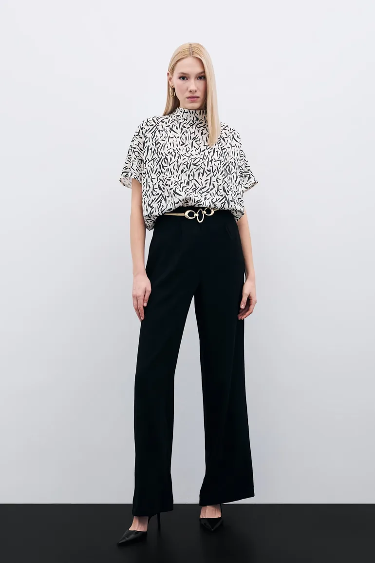 Bat Sleeve Patterned Blouse