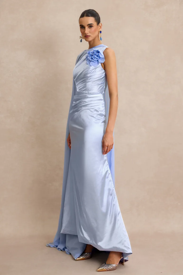3D Flower Ruched Maxi Dress With Cape - 5
