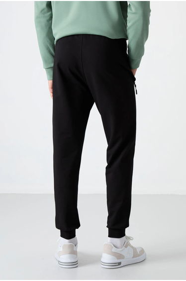 TOMMY Men's Cotton Blend Sweatpants product thumbnail 4